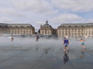 Bordeaux reflectin pool Bordeaux fountain