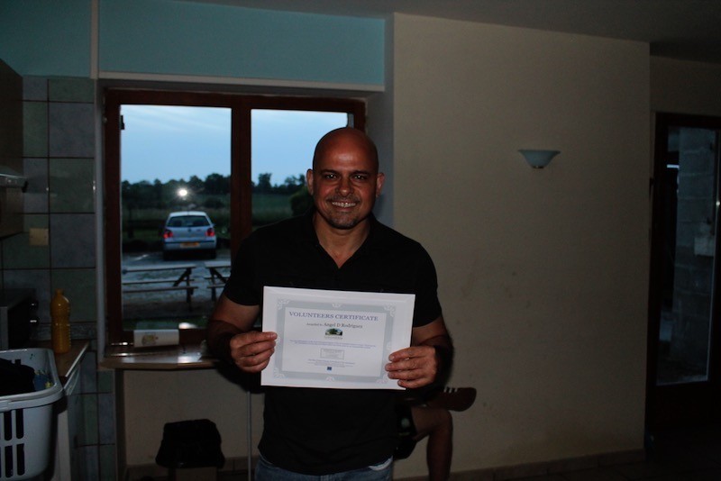 Angel, one of our volunteers, leaves La Giraudière to return to Paris.