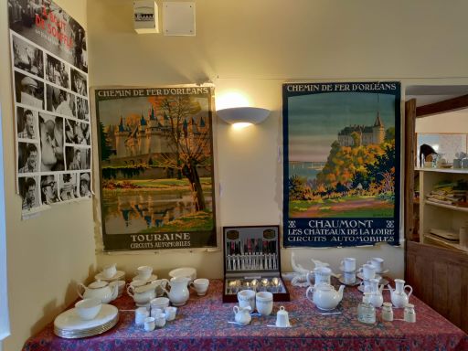 brocante la giraudiere